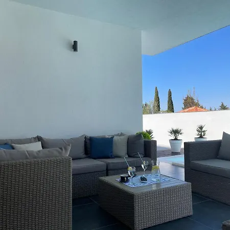 Villa Family House Sea Mare Ii *