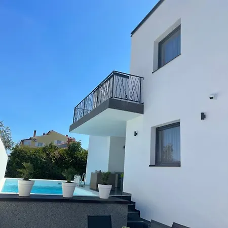 Family House Sea Mare Ii Villa Pula